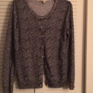 🔥Sale🔥..sweaters 2 for $6..Nice  Black/ White Button Front Sweater.EUC